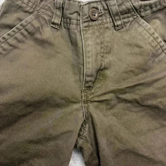 Old Navy Shorts Tan Size 3T - Picture 2 of 16